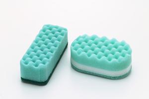 保管クリーニングサービスを行う企業